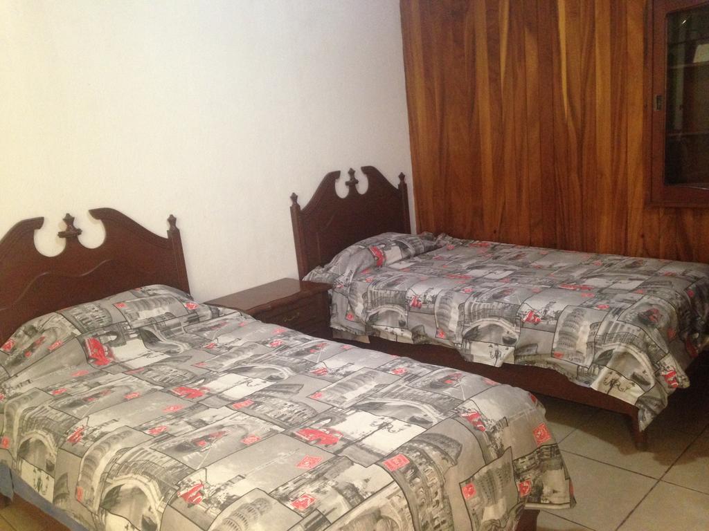 Hostal Makea Pachuca Extérieur photo