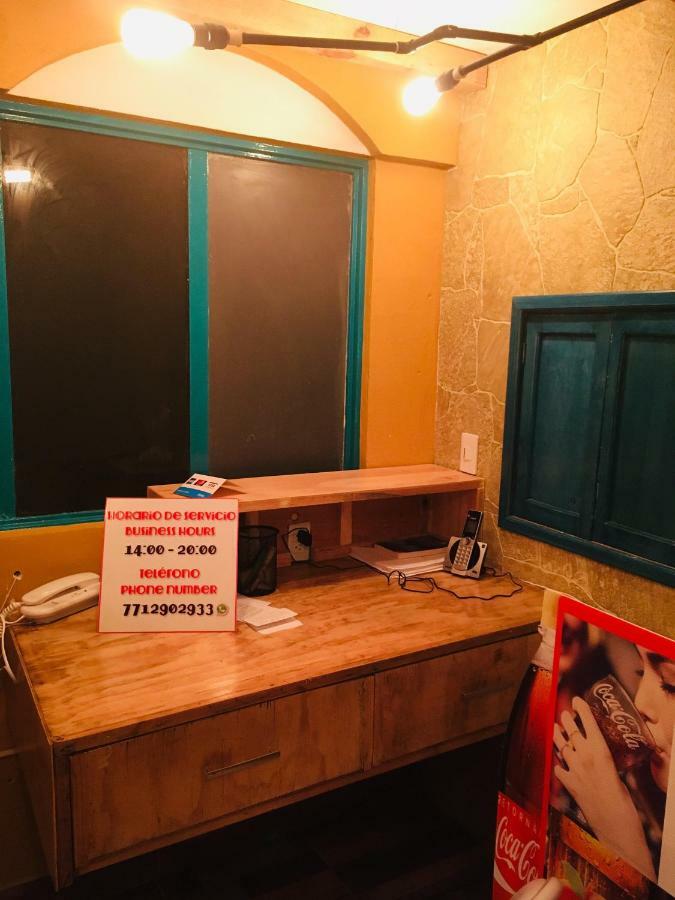 Hostal Makea Pachuca Extérieur photo